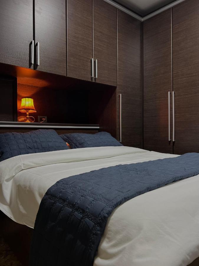 Tirana Center Tourist Apartment מראה חיצוני תמונה