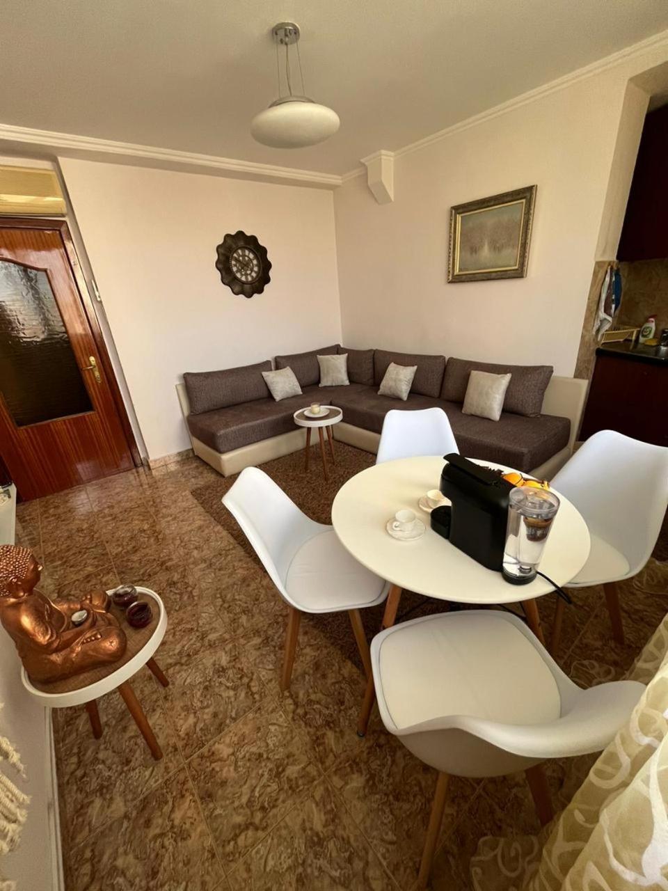 Tirana Center Tourist Apartment מראה חיצוני תמונה